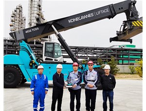 熱烈慶祝科尼正面吊成功交付威海大化倉儲(chǔ)股份有限公司！